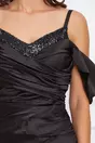 Rochie eleganta lunga neagra cu paiete la decolteu