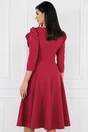 Rochie magenta cu floare maxi pe bust