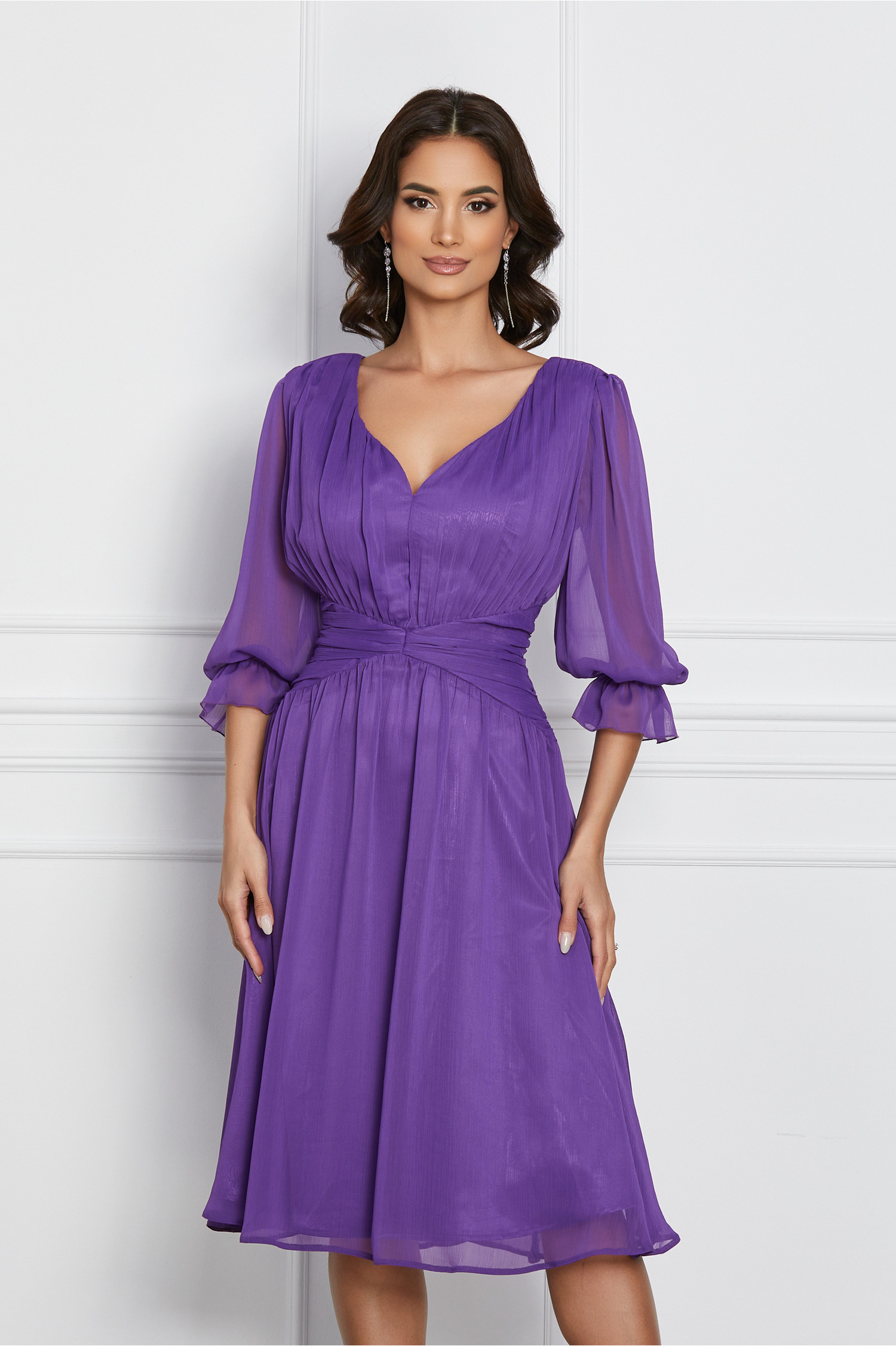 Rochie violet din voal creponat - Rochii-Dama.ro