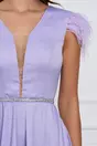 Rochie MBG lila din satin cu pene la maneci