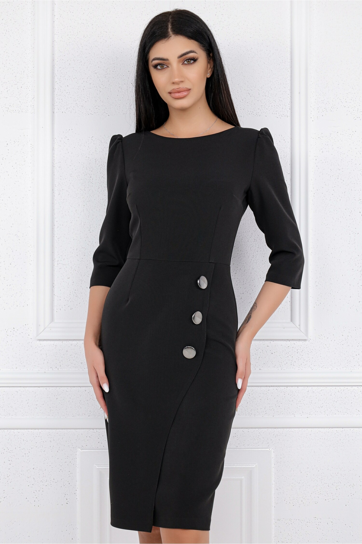 Rochie MBG neagra cu nasturi pe fusta