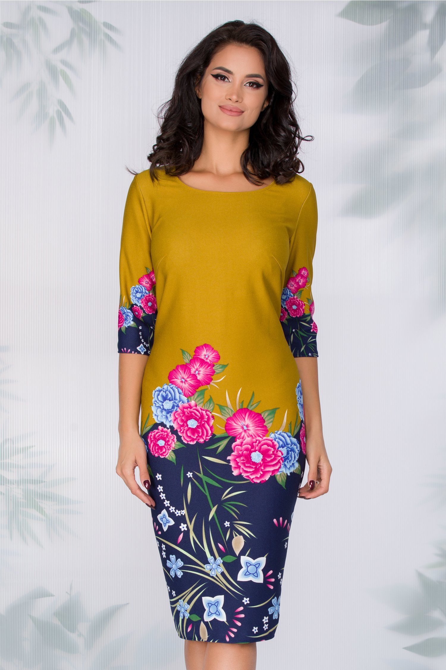 Rochie mia galben mustar cu imprimeu floral si baza bleumarin