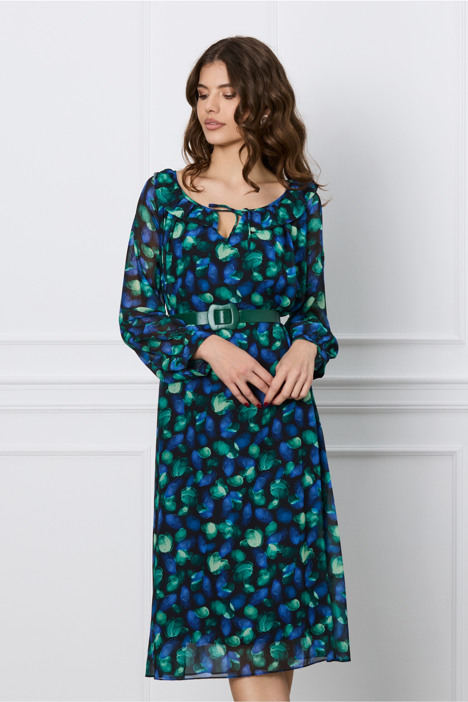 Rochie Mirena neagra cu imprimeuri verzi si curea in talie