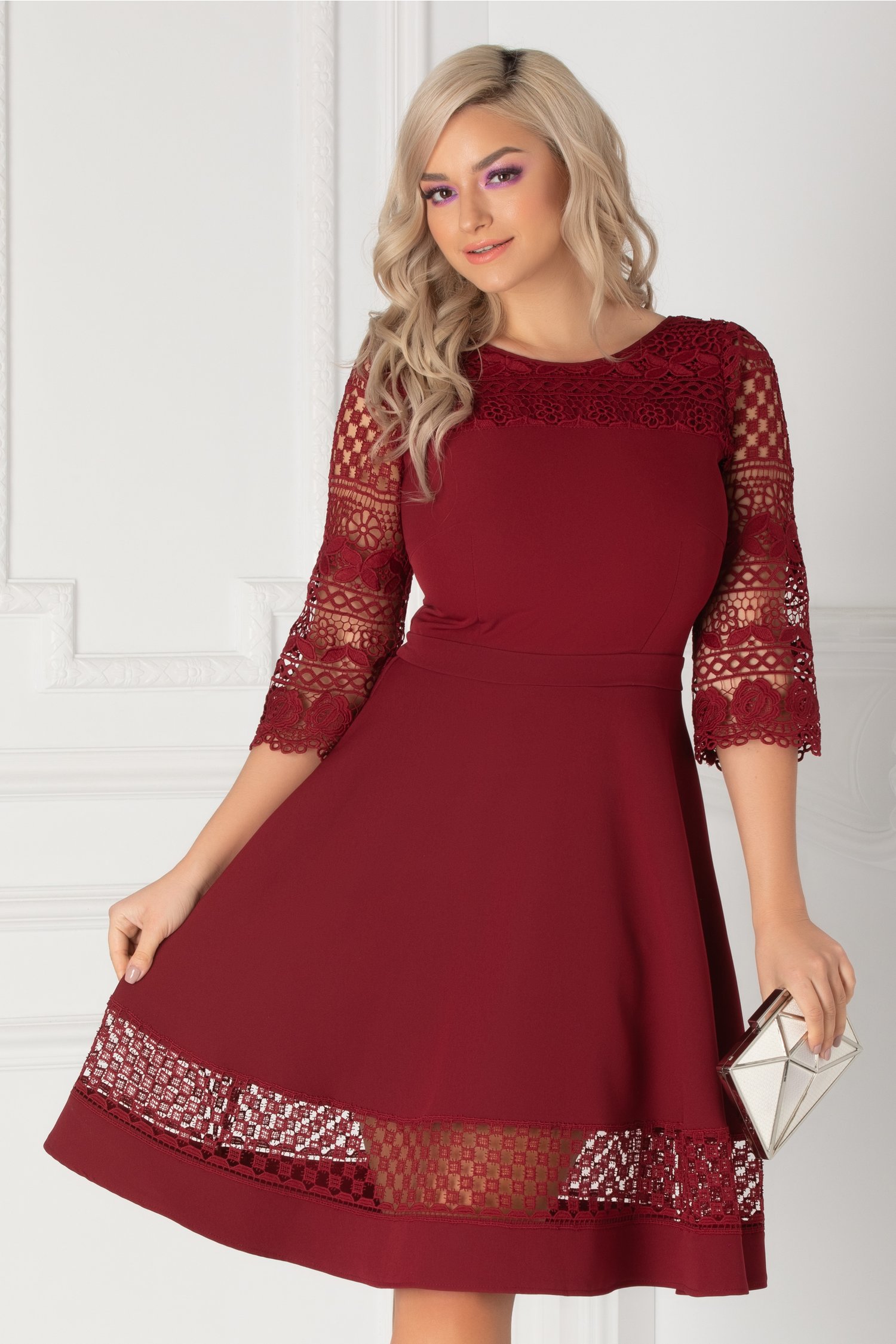 Rochie Miruna bordo cu maneci din broderie florala