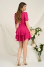 Rochie Moze eleganta din triplu voal fucsia cu floare pe umar