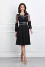 Rochie Moze neagra cu broderie albastra pe bust si maneci