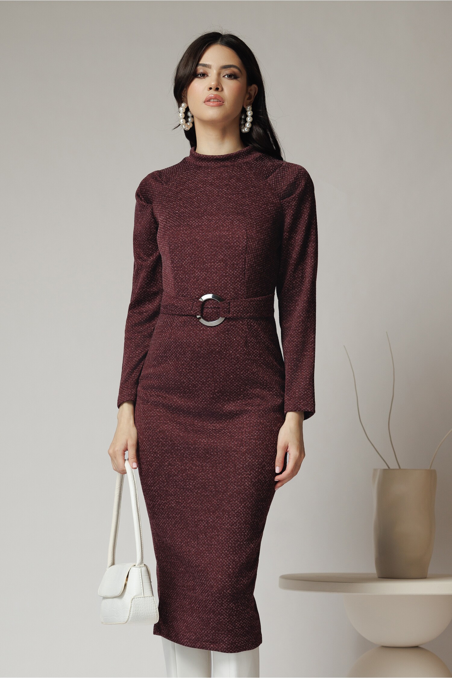 Rochie Moze office din jerse burgundy cu catarama in talie