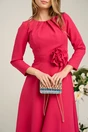 Rochie Moze office din stofa fucsia cu floare maxi in talie