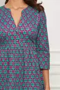 Rochie Moze turcoaz cu imprimeu fucsia si nasturi la bust
