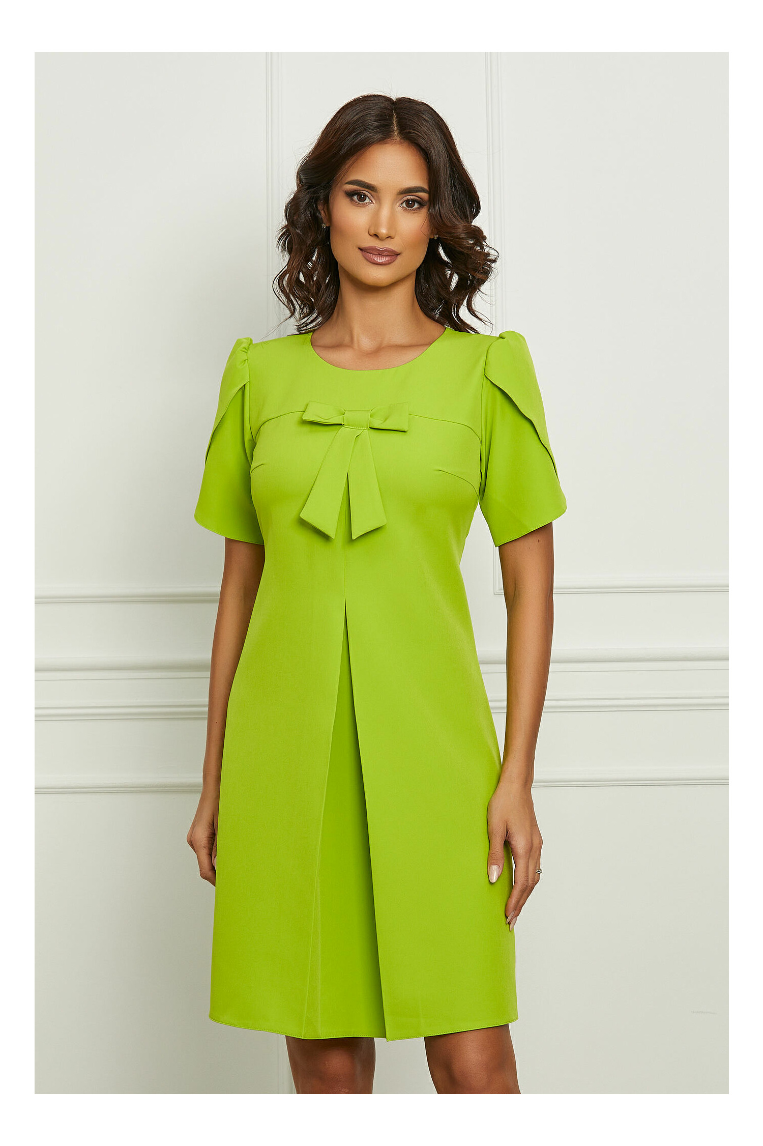 Rochie verde cu funda la bust