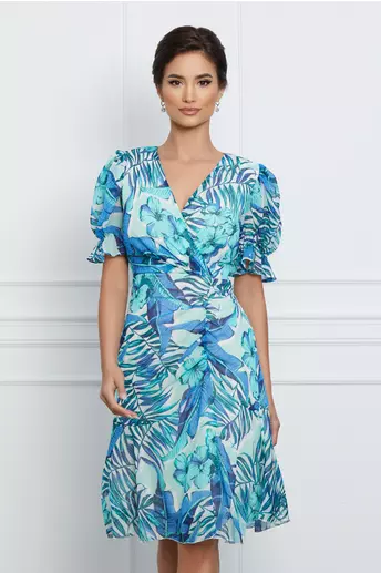 Rochie Nadia verde mint cu imprimeu floral albastru si fronseu pe fusta