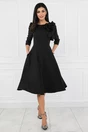 Rochie neagra cu floare maxi pe bust
