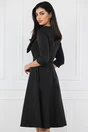 Rochie neagra cu funda si perle pe bust