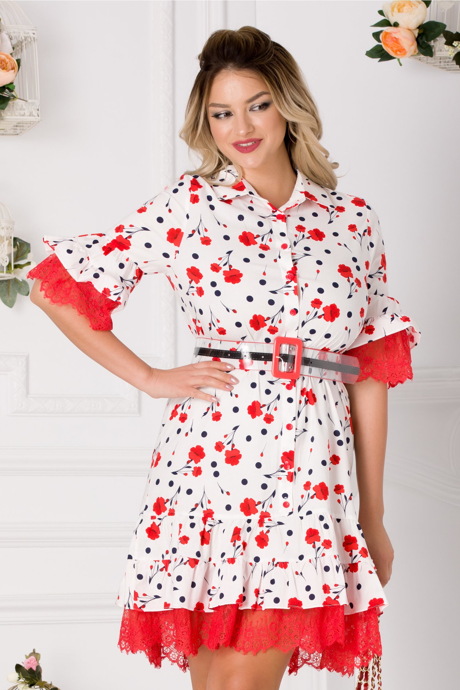 Rochie ofelia alba cu imprimeu floral si curea in talie