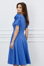 Rochie office albastra clos cu trandafiri la maneci