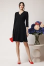 Rochie office din crep negra cu bust petrecut