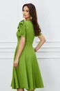 Rochie office verde fistic clos cu trandafiri la maneci