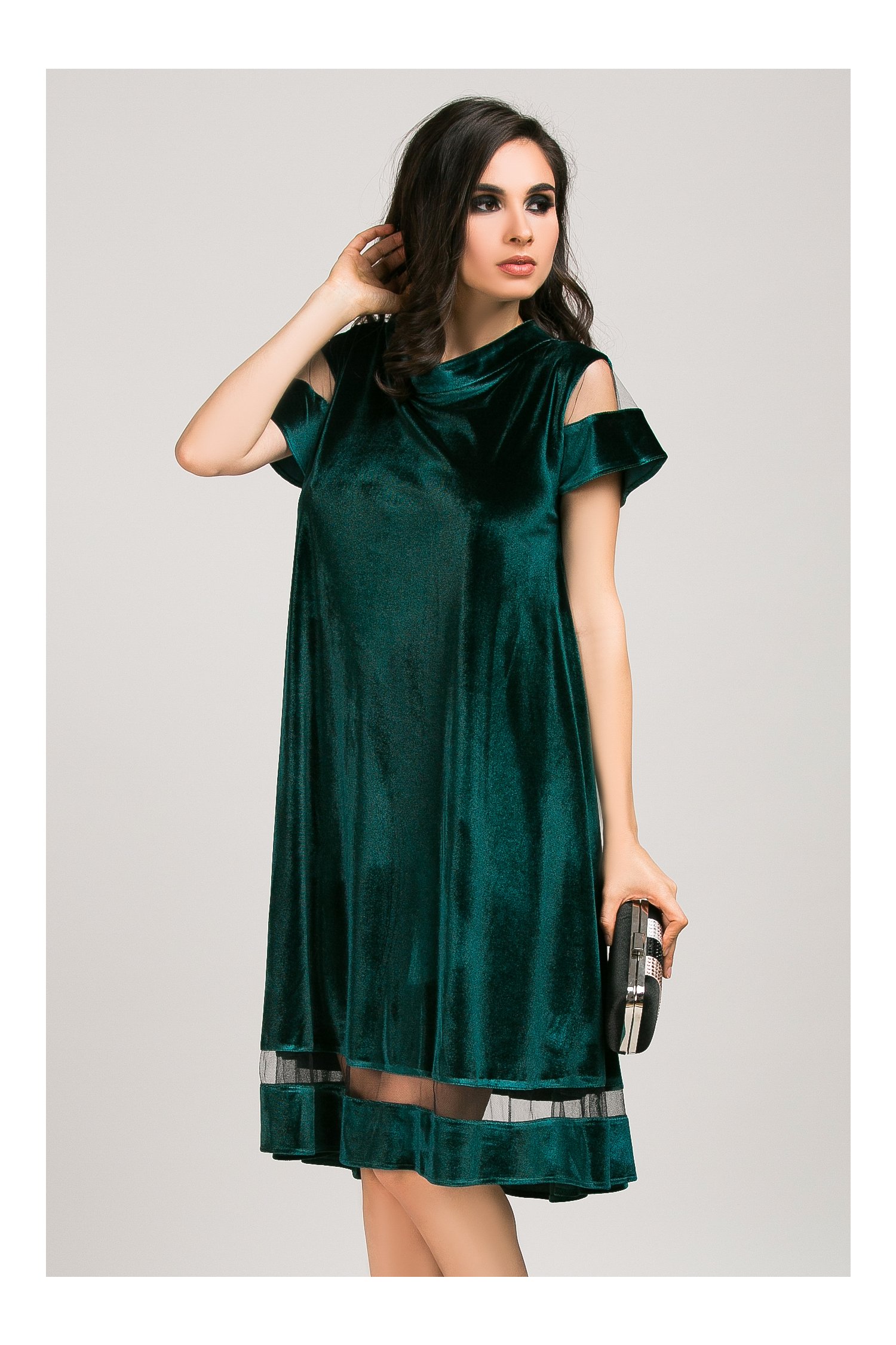 Rochie Oriana verde din catifea croi larg