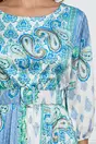 Rochie Sorana alb cu imprimeuri bleu si fusta plisata