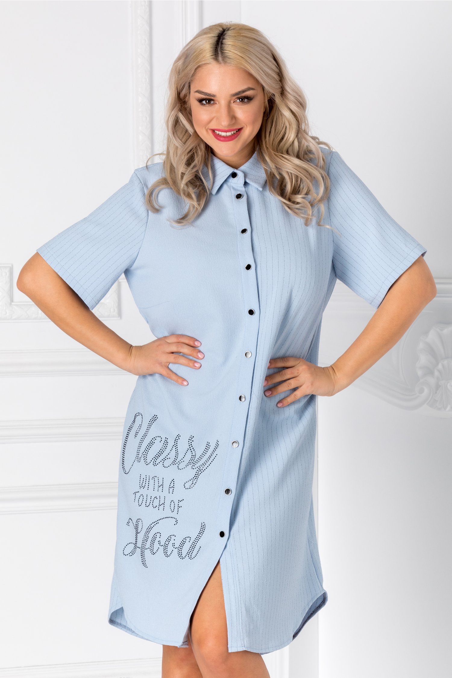 Rochie tip camasa bleu cu dungi si strasuri negre