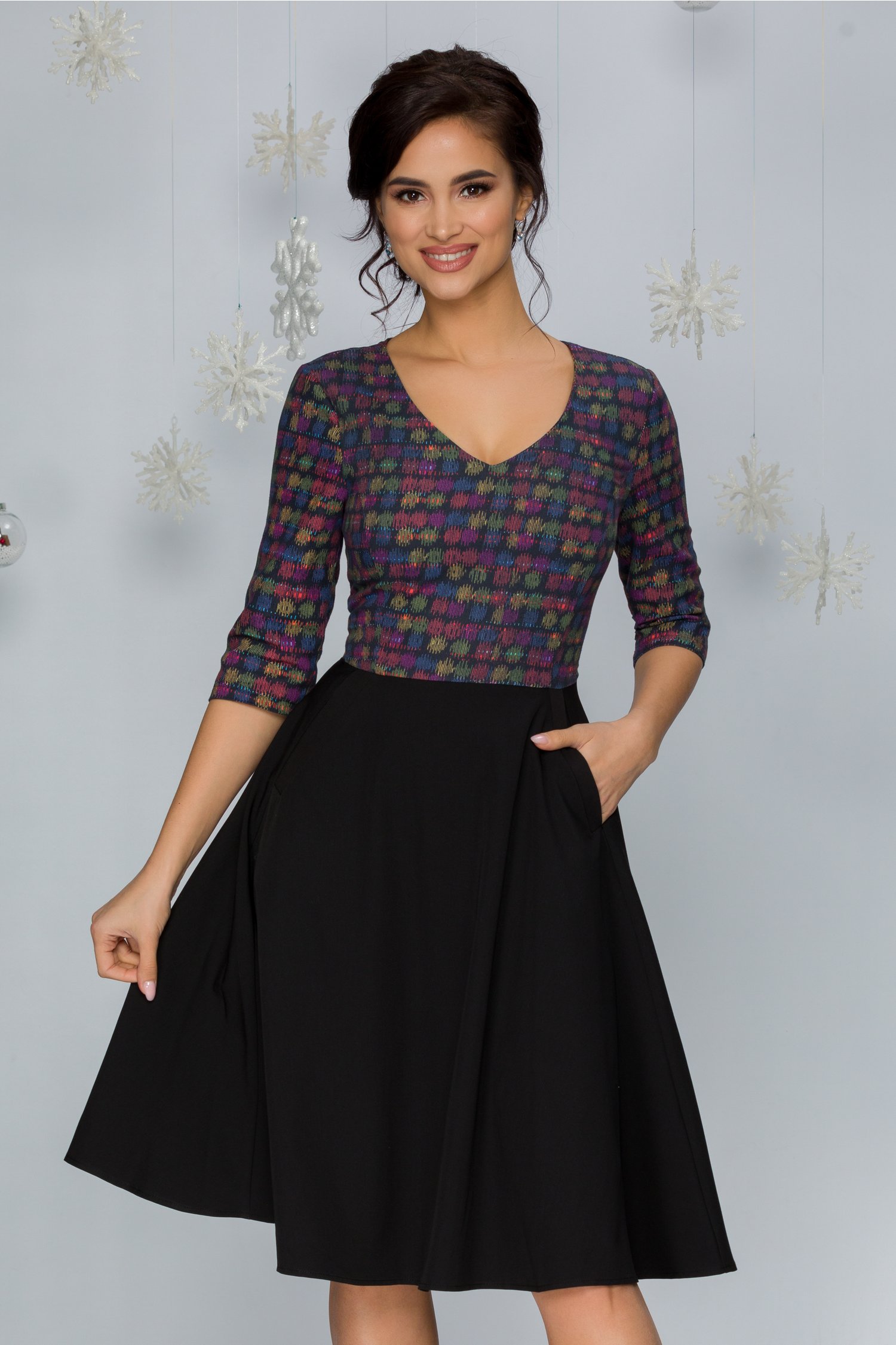 Rochie vany neagra cu bustul imprimat in nuante pastelate