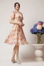 Rochie DY Fashion vaporoasa din voal alba cu flori roz