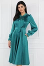 Rochie verde din satin cu pliuri pe bust si buzunare functionale