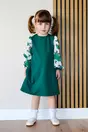 Rochita pentru fetite Dy Fashion verde cu imprimeuri pe maneci