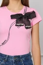 Tricou Carmen roz cu funda neagra din organza