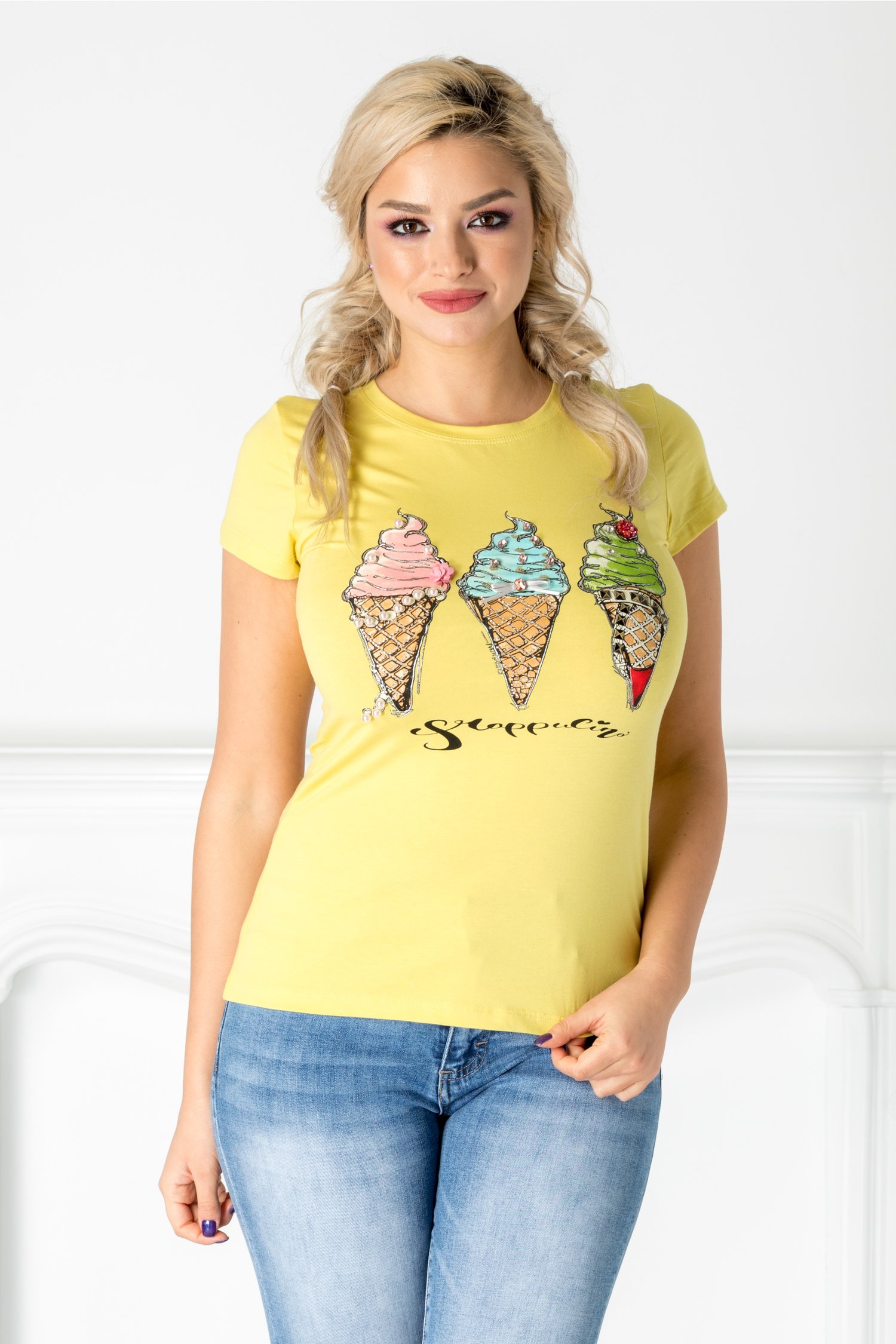 Tricou galben cu inghetata si detalii argintii