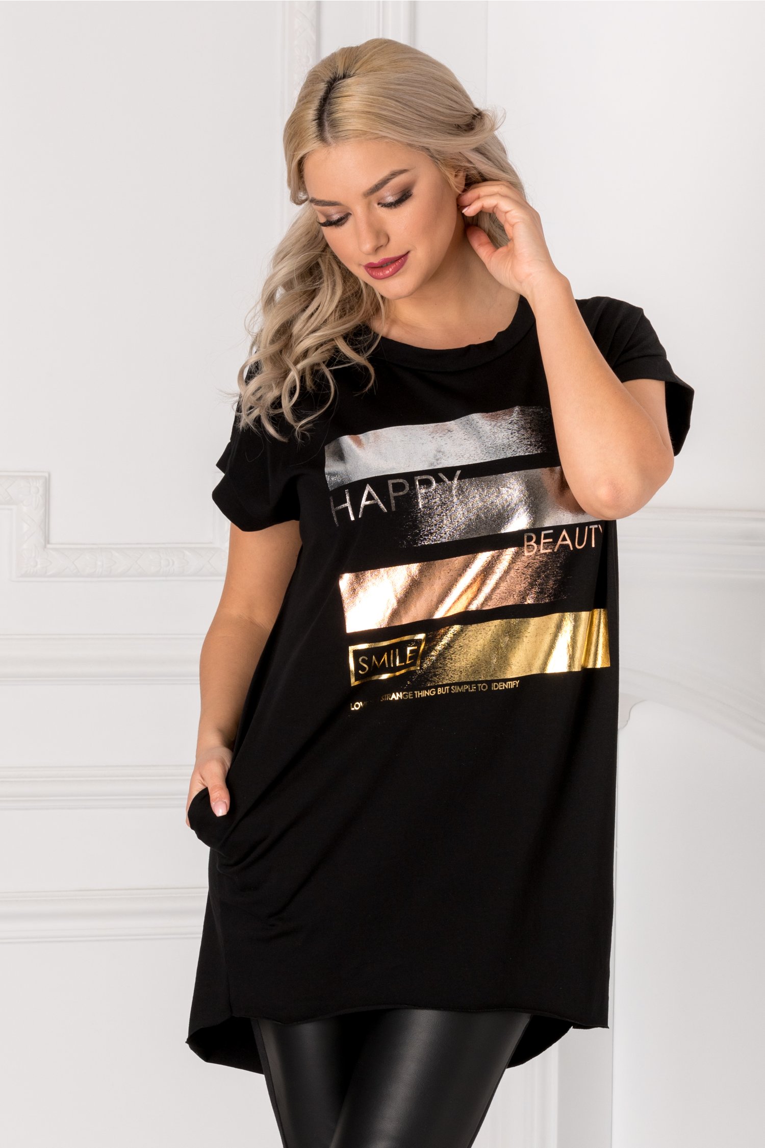 Tricou negru lejer cu mesaj pe fata
