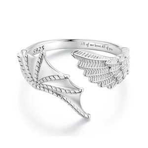 Регулируем пръстен, изработен от унисекс сребро Ангелски и демонски крила