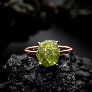 Rose Gold Simple Peridot ezüst gyűrű