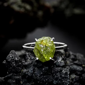 Silver Simple Peridot ezüst gyűrű
