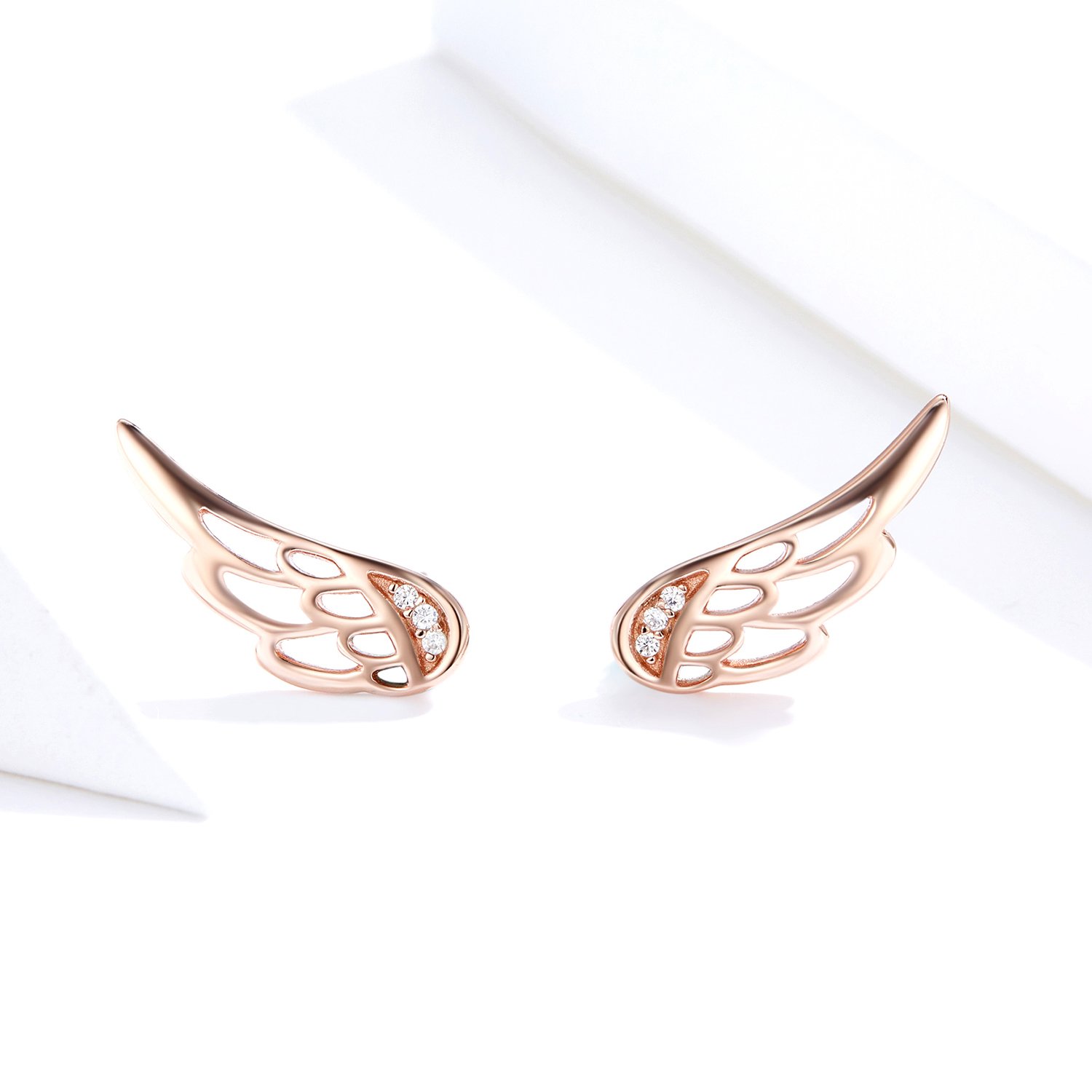 Cercei din argint cu aripioare rose gold