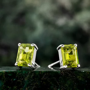 Cercei din argint Silver Rectangle Peridot Elegance