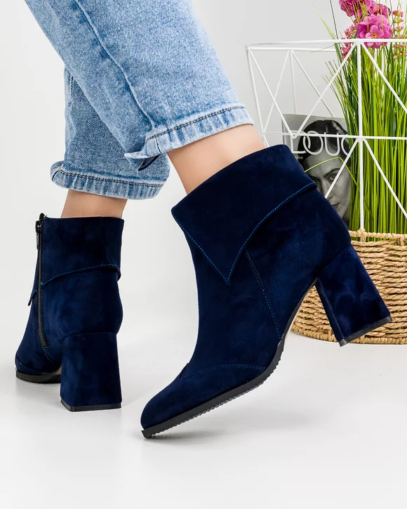 Botine Captusite Piele Naturala Intoarsa Bleumarin WIZ06V