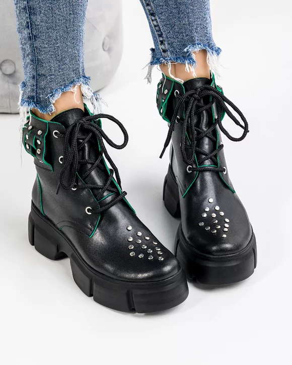 Ghete Scurte Piele Naturala Negre POL113