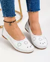 Mocasini Piele Naturala Albi Cu Perforatii Florale XH01 4