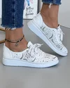 Pantofi Albi De Dama Cu Motive Florale Perforati Piele Naturala Casual AKD01 2