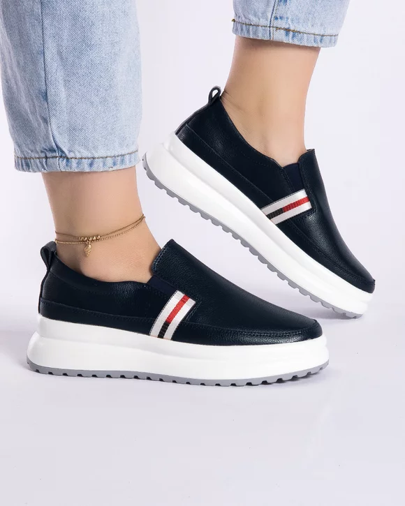 Pantofi Bleumarin Casual Piele Naturala Cu Inchidere Pe Lateral Cu Elastic AW354