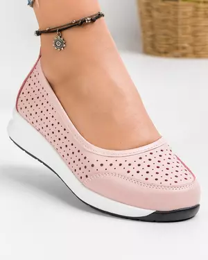 Pantofi casual dama piele naturala roz perforati si varf rotund T-3026