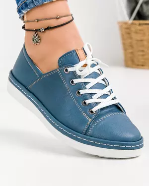 Pantofi casual de dama din piele naturala albastri cu talpa joasa si inchidere cu siret AKD001