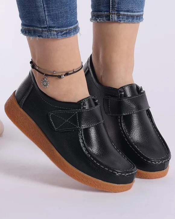 Pantofi Casual Negri Cu Talpa Maro Din Piele Naturala PL-49