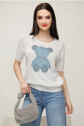 Bluza dama alba premium din vascoza cu ursulet de blug accesorizat cu paiete cristale si perla