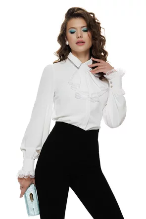 Bluza dama eleganta alba Fofy cu jabou elaborat detasabil  si mansete conturate cu dantela