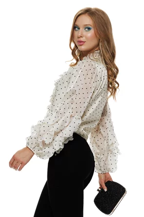 Bluza dama eleganta din organza cloud dancer cu inimioare catifelate si volane