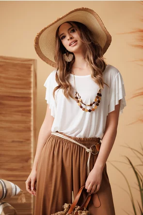 Bluza de vara alba din lyocel organic cu volane si colier boho de lemn