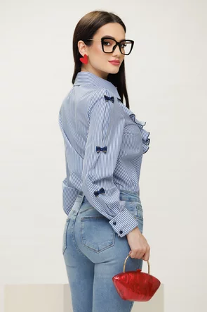 Camasa dama office Fofy din bumbac cu jabou spiralat si fundite aplicate pe maneci