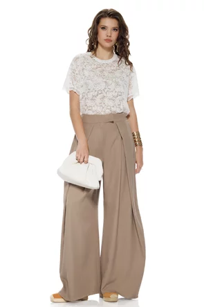 Pantalon dama bej wide cu pense ample din stofa racoroasa
